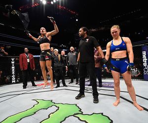 Lutadora baiana pede desculpa a Ronda Rousey por declarações após luta