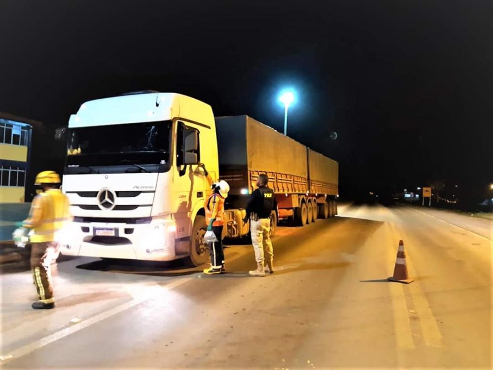 PRF na Bahia participa da campanha “Siga em frente, caminhoneiro” e disponibiliza 10 pontos de apoio para distribuição de alimentos e materiais de higiene