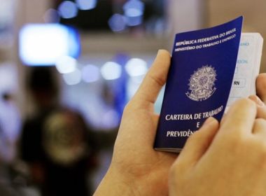 Governo registra mais de 290 mil acordos de redução salarial ou suspensão de trabalho
