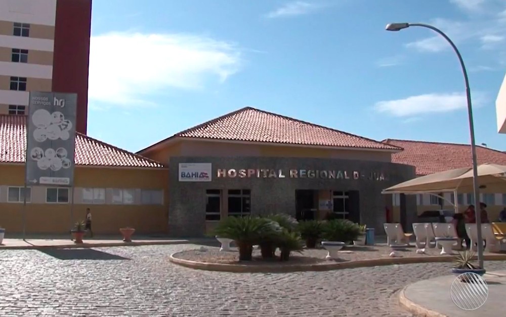 Paciente diagnosticado com Covid-19 é contido por policiais após tentar deixar leito em Juazeiro-BA