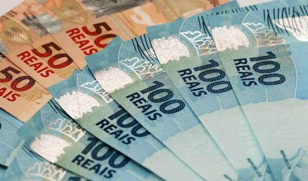 Governo propõe salário mínimo de R$ 1.079 para 2021, sem reajuste acima da inflação