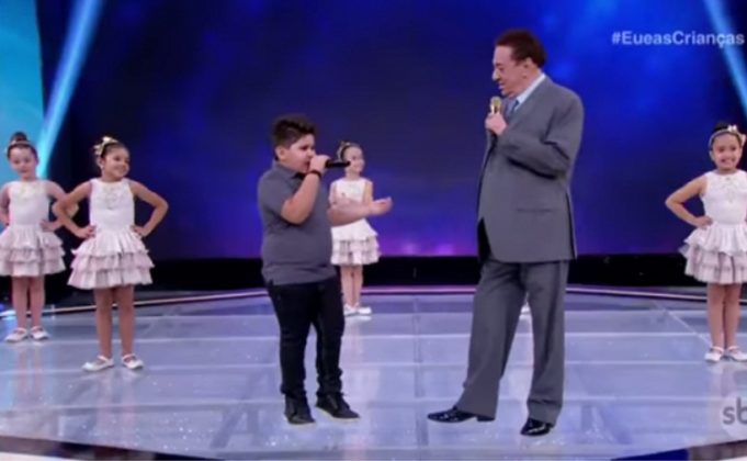 Menino se irrita com Raul Gil, passa “pito” e ameaça abandonar programa; veja vídeo