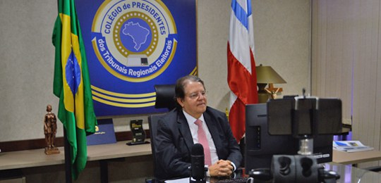 Desembargador Jatahy Júnior é empossado presidente do Coptrel