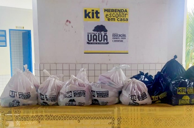 Prefeitura de Uauá inicia distribuição de kits de alimentos para alunos da rede municipal