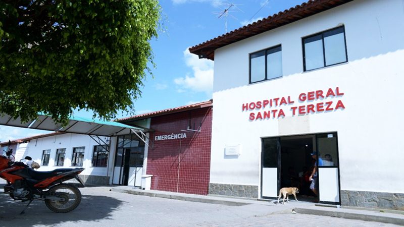 Pombal: Homem armado com faca arromba porta de casa e é morto pelo morador com uma paulada