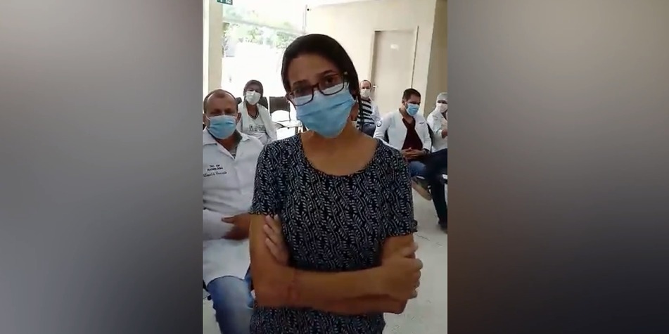 Coordenadora do Hospital Covid-19 de Paulo Afonso diz que vereador invadiu unidade: 