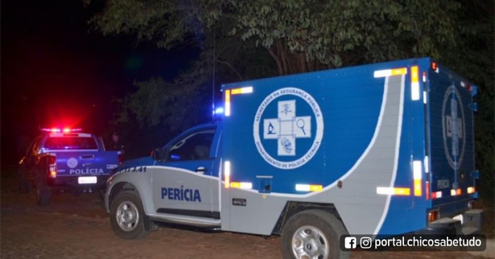 Dois irmãos são mortos a tiros dentro de casa no BTN III