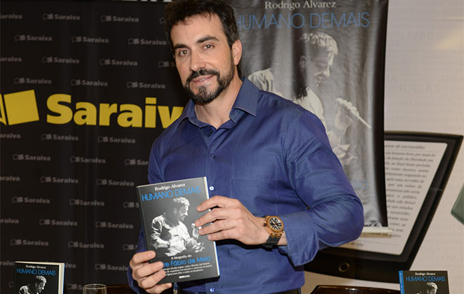 Padre Fábio de Melo conta em livro que já foi assediado por famoso apresentador de TV