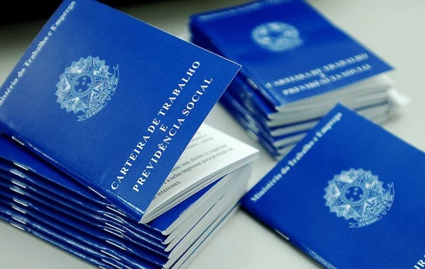 Abono do Pis/Pasep já caiu para algumas pessoas que têm Conta na Caixa ou BB; Veja os detalhes