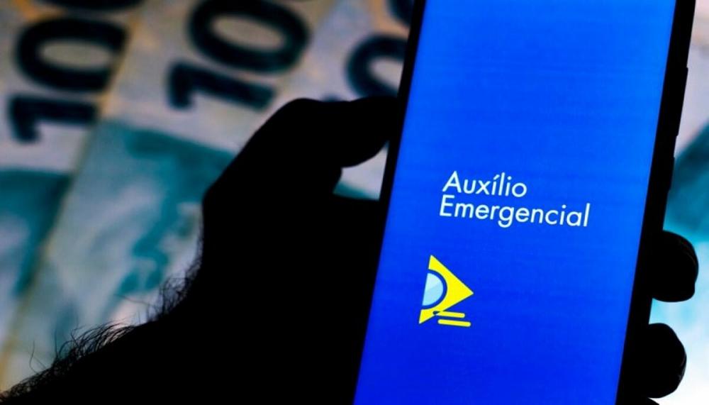 Cartão do Auxílio Emergencial de R$300 é LIBERADO a partir de HOJE!