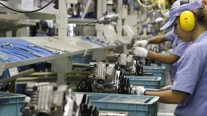 Produção industrial cresce 8,9% de maio para junho