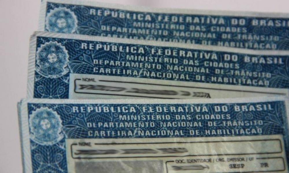 PROJETO DE LEI PROPÕE QUE SEJA POSSÍVEL TIRAR CNH SEM TER FEITO AUTOESCOLA