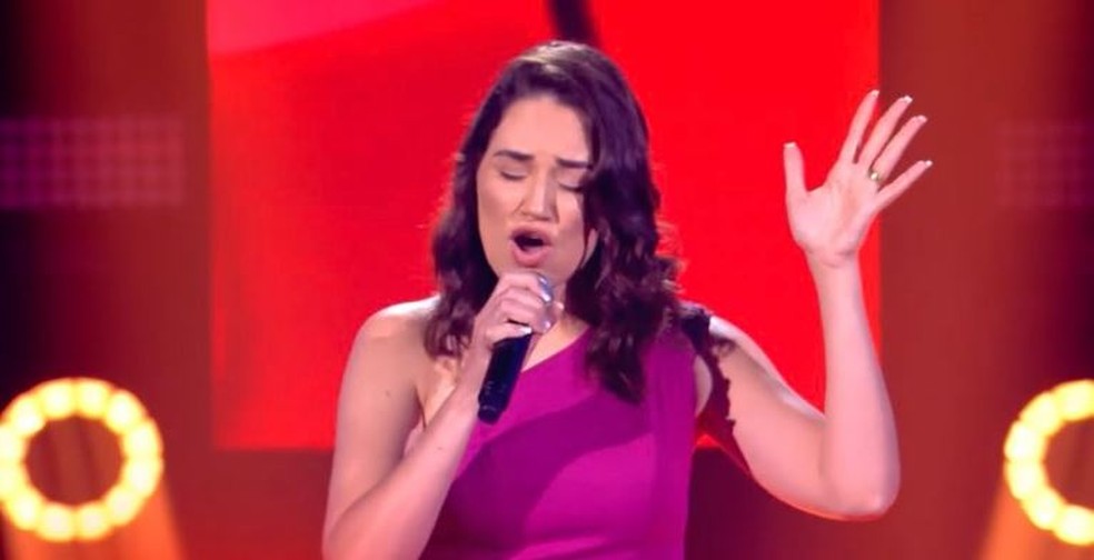 Vocalista de banda de forró surpreende internautas no 'The Voice Brasil'