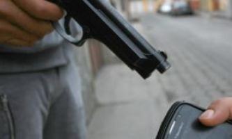 Jovem de Queimadas é assaltado e tem moto levada por ladrão em Cansanção