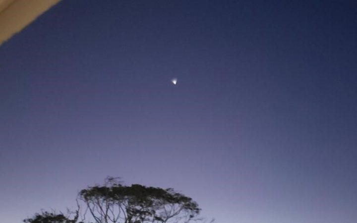 Clarão visto no céu da Bahia é de foguete lançado pela China