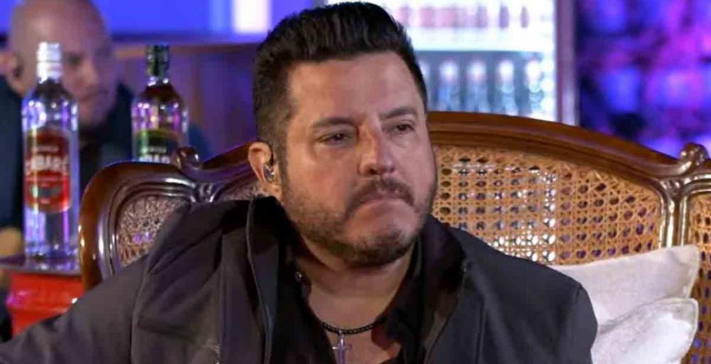 Após Briga Com Marrone, Bruno Faz Show Sozinho E É Detonado Por Promover Tumulto E Aglomeração