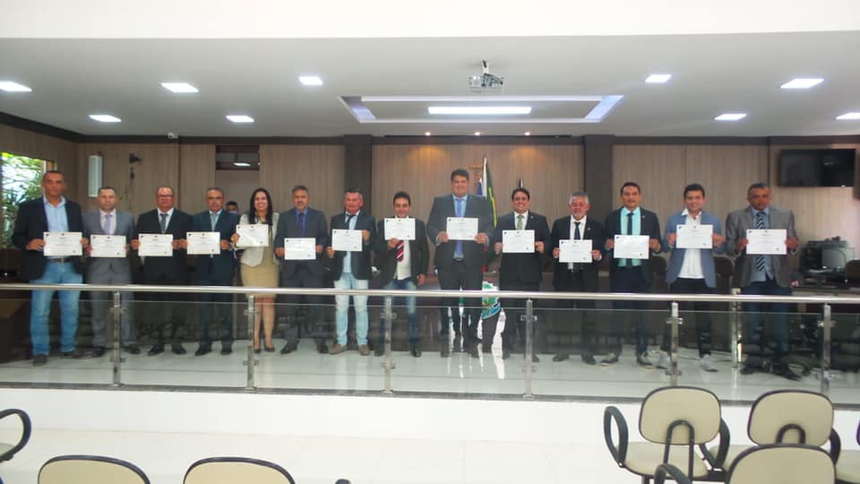 Prefeito, vice e vereadores eleitos de Euclides da Cunha são diplomados à distância