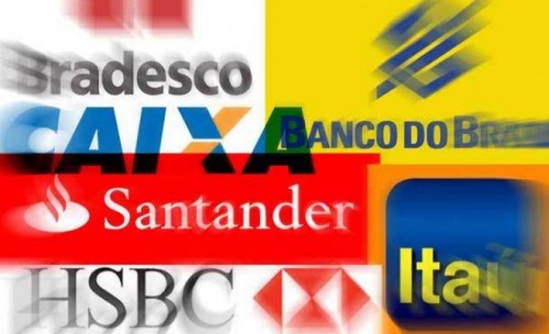 Bancos funcionam só até quarta e reabrem dia 4