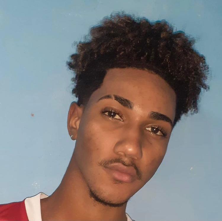 'Não vou desistir', diz jovem que perdeu Enem e sonha ser delegado