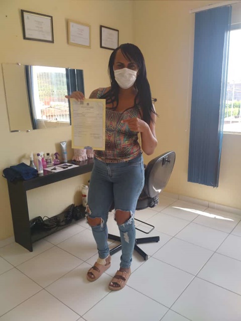 Esthefany, primeira pessoa trans a trocar de nome em Jeremoabo-BA