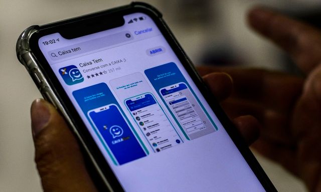 Atualização de dados do Caixa Tem para nascidos em novembro começou hoje; confira calendário