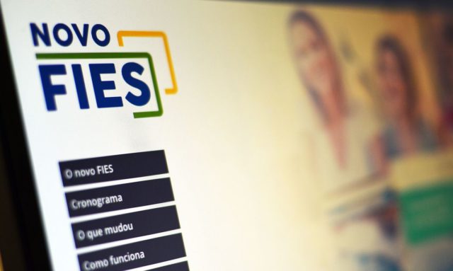 Documentos para o Fies não precisam ser apresentados de forma física