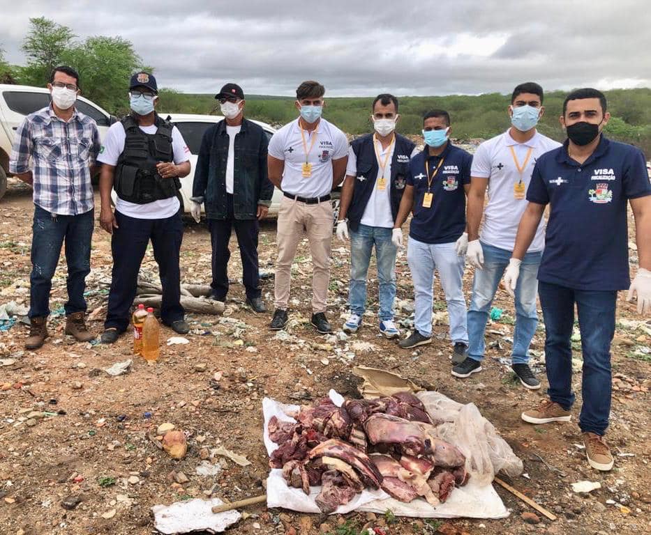 Na manhã desta Sexta-feira(21) foi apreendido em Canudos 48kg de carne bovina imprópria para o consumo humano em um supermercado