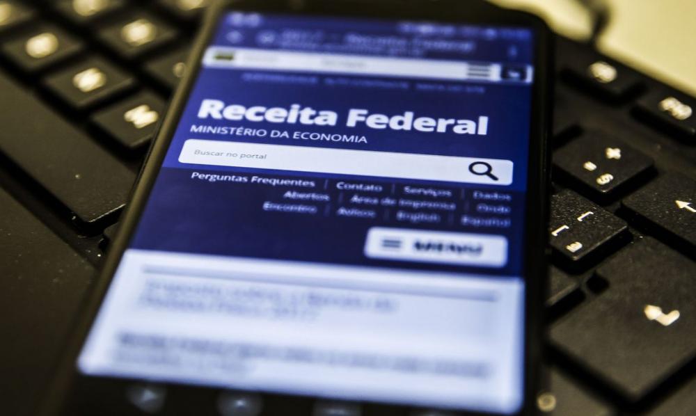 Imposto de renda de empresas será reduzido para 10% a partir de 2023