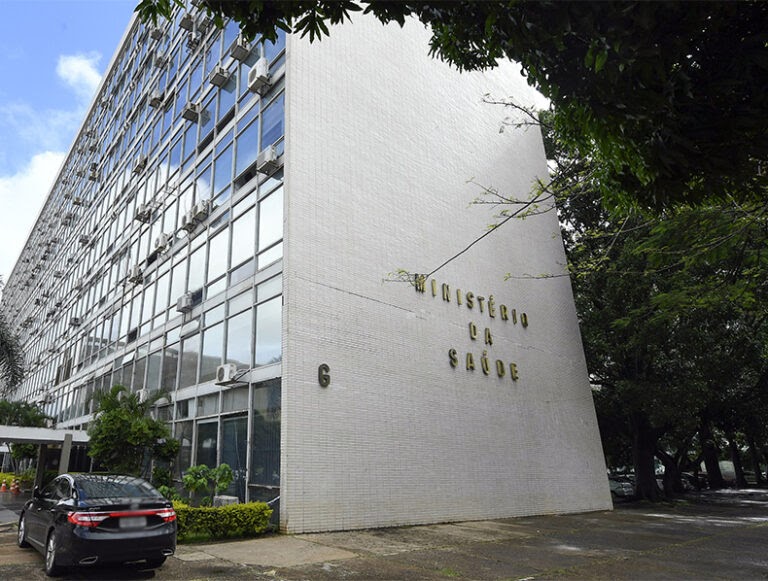 Ministério da Saúde habilita Cícero Dantas e Euclides da Cunha a receberem R$ 1 milhão para atenção especializada