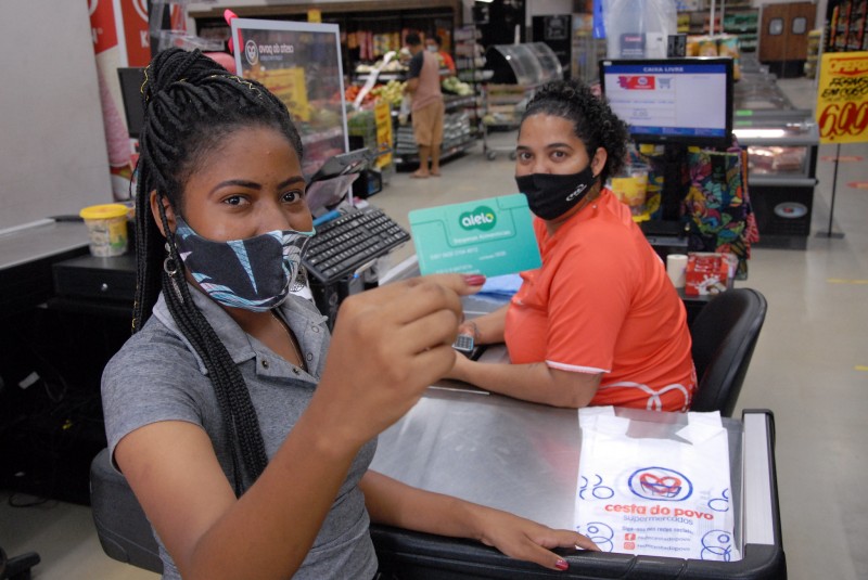 Estudantes da rede estadual recebem novo crédito do Vale-alimentação nesta Quinta-feira