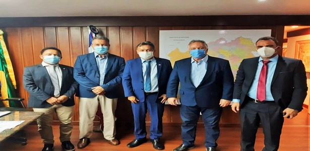 Governador da Bahia Rui Costa se reúne com a gestão de Uauá, onde deu sinal positivo para a pavimentação das avenidas do município, como também anunciou importantes projetos