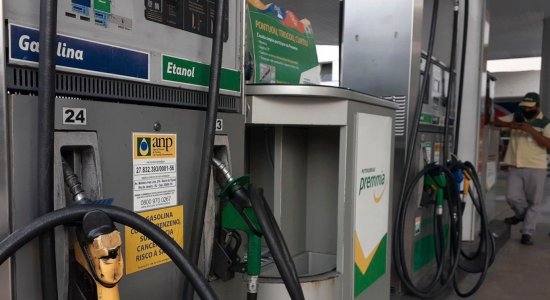 A gasolina vai aumentar de novo? Petrobras anuncia reajuste de preços dos combustíveis