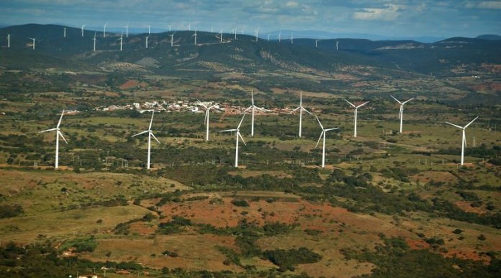 Vice-líder na produção de energia eólica do Brasil, Bahia reforça geração de eletricidade em meio à escassez hídrica; G1 tira dúvidas