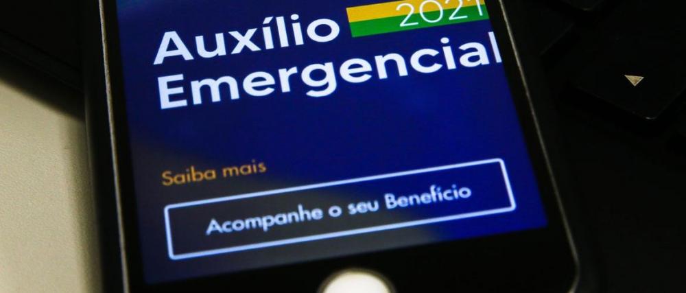 Auxílio emergencial é pago a beneficiários do Bolsa Família com NIS 7