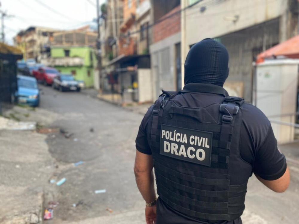 Polícia descobre esquema de furto de gasolina na Bahia