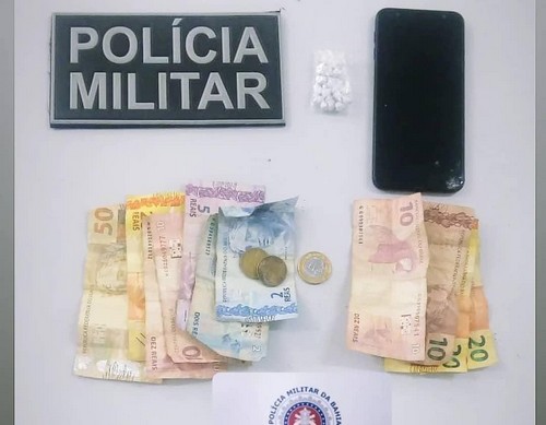 Dupla é presa por tráfico de drogas, em Euclides da Cunha-BA