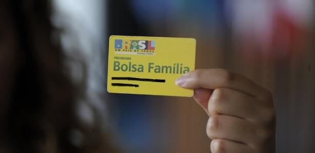 Governo começará a pagar Auxílio Brasil em novembro, com aumento de 20% 