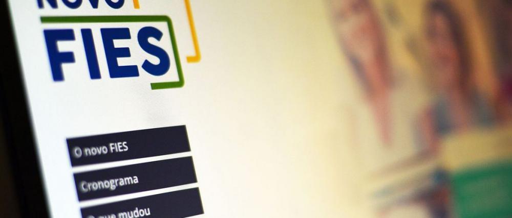MEC prorroga prazo para renovação de contratos do Fies