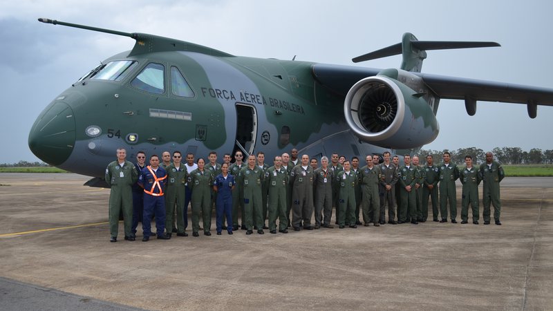 Negacionistas: quase 2 mil militares brasileiros recusam vacina contra a covid 19