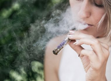 Cachimbo da geração Z: Saiba por que o cigarro eletrônico é tão perigos