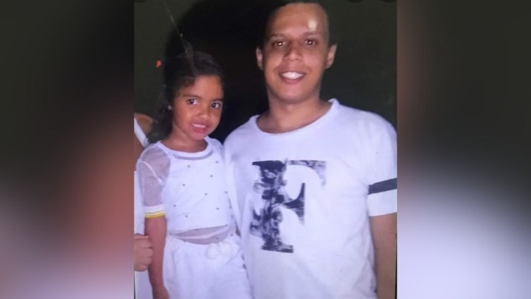 Pai agride filha de 6 anos e a joga em rio; homem não aceitava fim de relação com mãe da criança