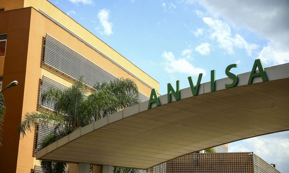Anvisa aprova remédio contra covid-19 para imunocomprometidos