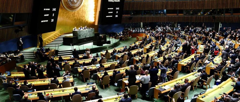 ONU aprova resolução que condena invasão da Ucrânia pela Rússia; Brasil vota a favor
