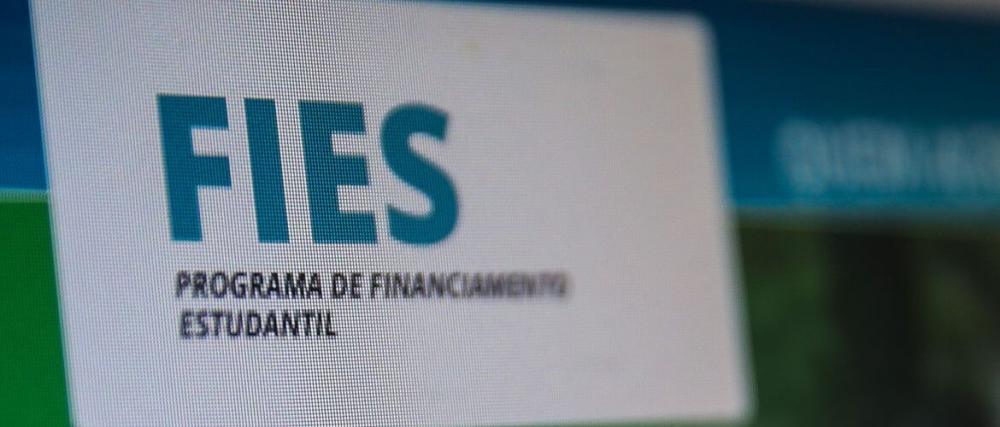 MEC prorroga até amanhã (15) prazo de inscrição no Fies