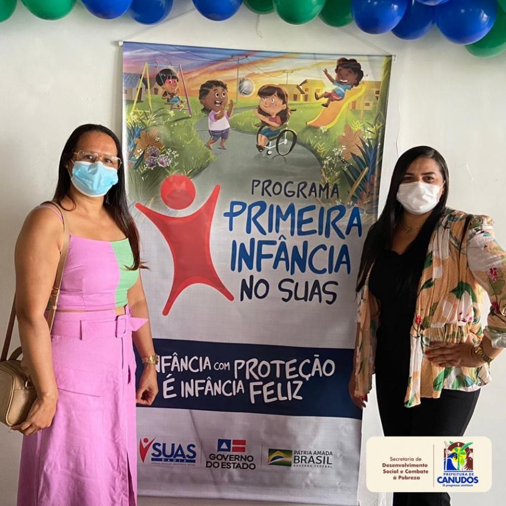 Nessa segunda-feira (28), a Secretaria de Desenvolvimento Social e Combate à Pobreza, por meio da secretaria Shirla Rabelo e a supervisora do Programa Primeira Infância, Ilma Araújo, participaram da Formação do Programa Primeira Infância do SUAS (PIS)