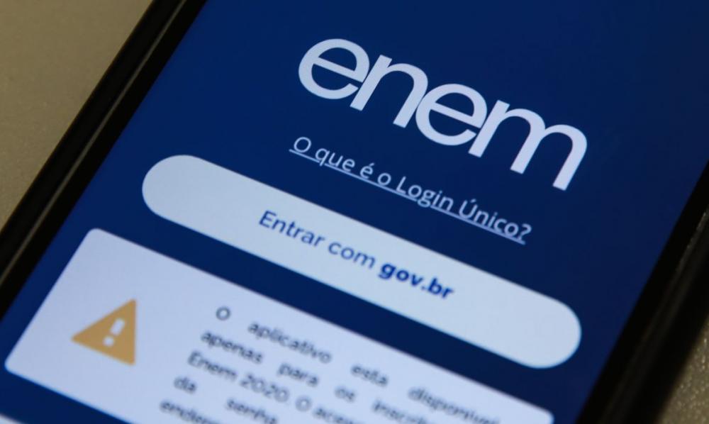 Pedido da taxa de isenção no Enem 2022 começa na segunda-feira (04)