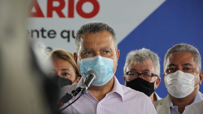 Governo da Bahia faz balanço e pode desobrigar uso de máscara na sexta (1º)