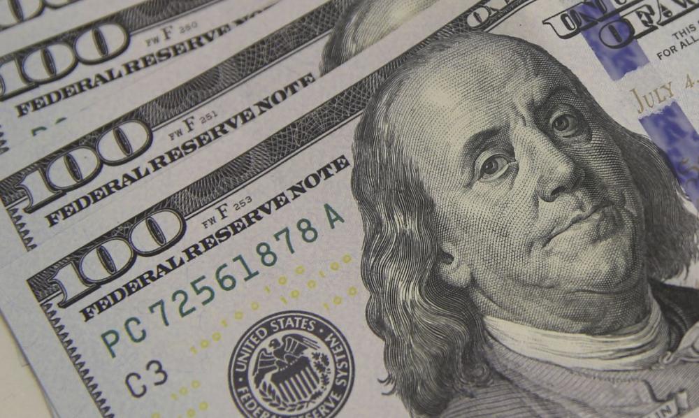 Dólar volta a subir e aproxima-se de R$ 4,75