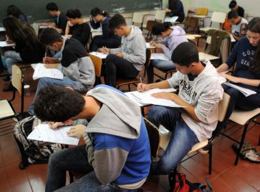 TRE-BA abre seleção de estagiários nível médio e superior; bolsas chegam a R$ 900