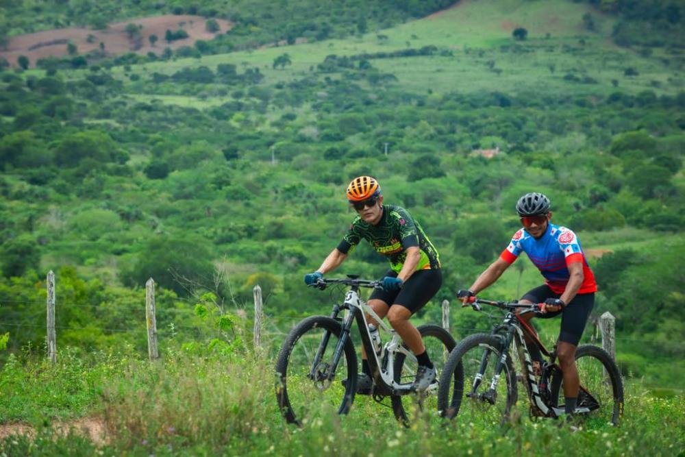 Desafio Arara de Lear, em Euclides da Cunha, vai unir competição de ciclismo e preservação da natureza